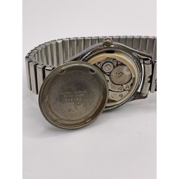 Vintage Waltham Incabloc 17 Jewels Red Second Hand For Parts Or Repair - Picture 16 of 16